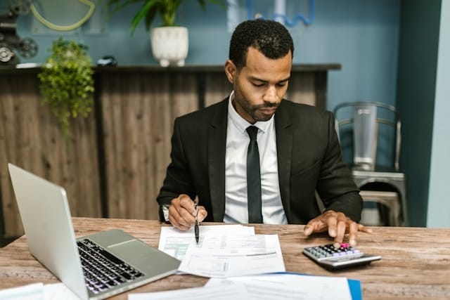 When and How to Pay the Immigration Skills Charge