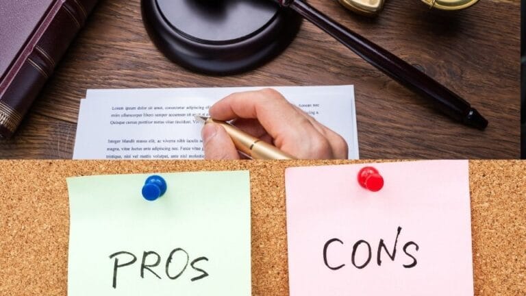 (In the image it can be seen a will is being written and pros and cons are being emphasized)